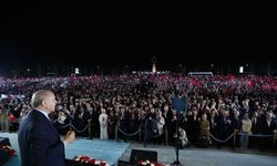 Cumhurbaşkanı Erdoğan'ın balkon konuşmasından kareler