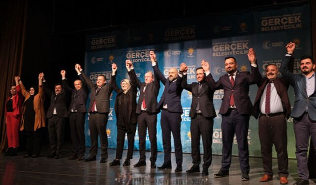 AK PARTİ'den Coşkulu Tanıtım