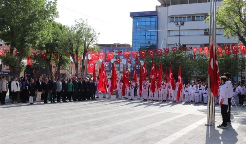 Karaman’da Coşkulu 19 Mayıs Kutlaması