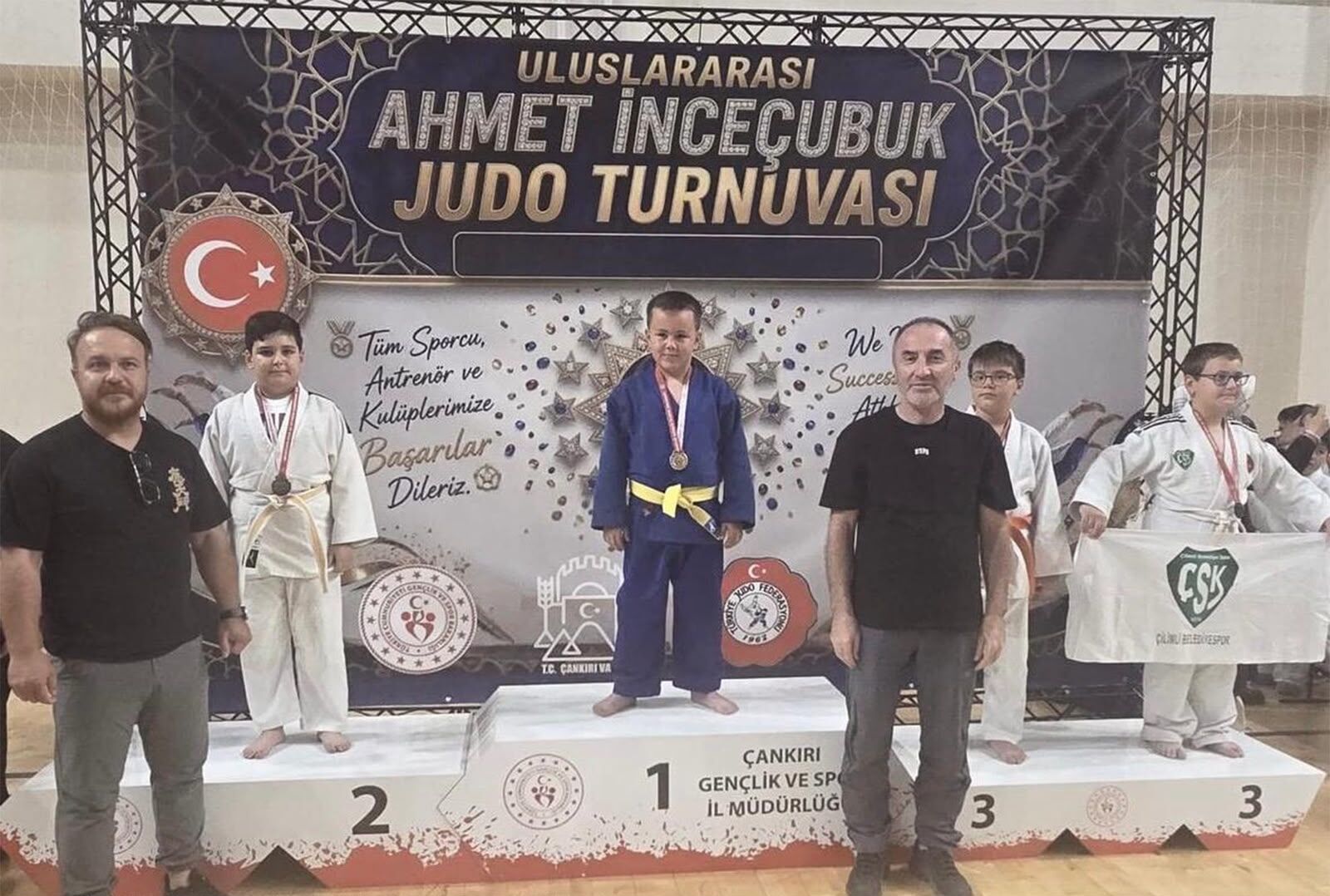 Karamanli Judoculardan Cankirida Madalya Ve Takim Ucunculugu Basarisi 4