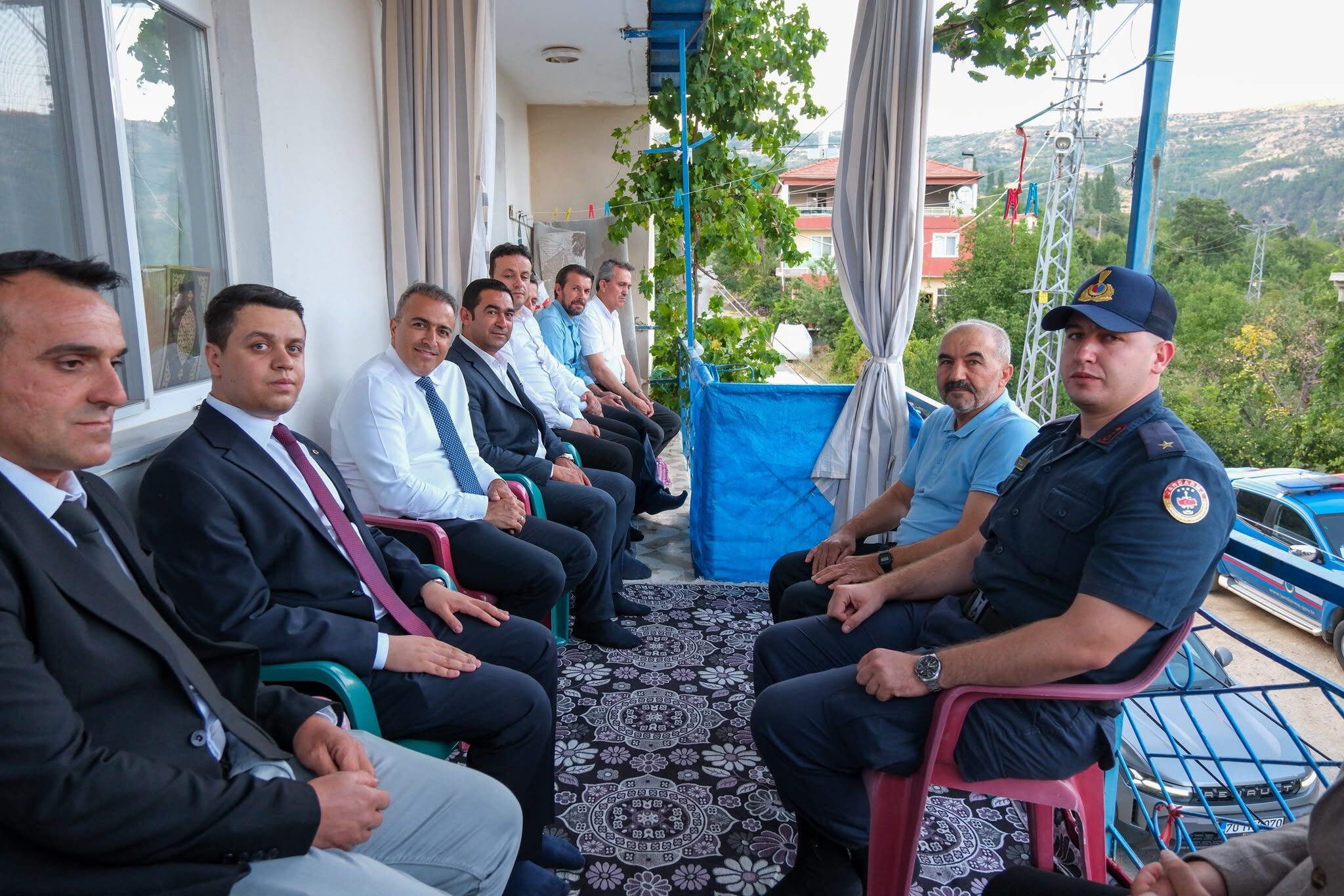 Vali Cicek Sariveliler Ve Basyaylada Temaslarda Bulundu 10
